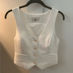 Aritzia Wilfred white vest - size 2